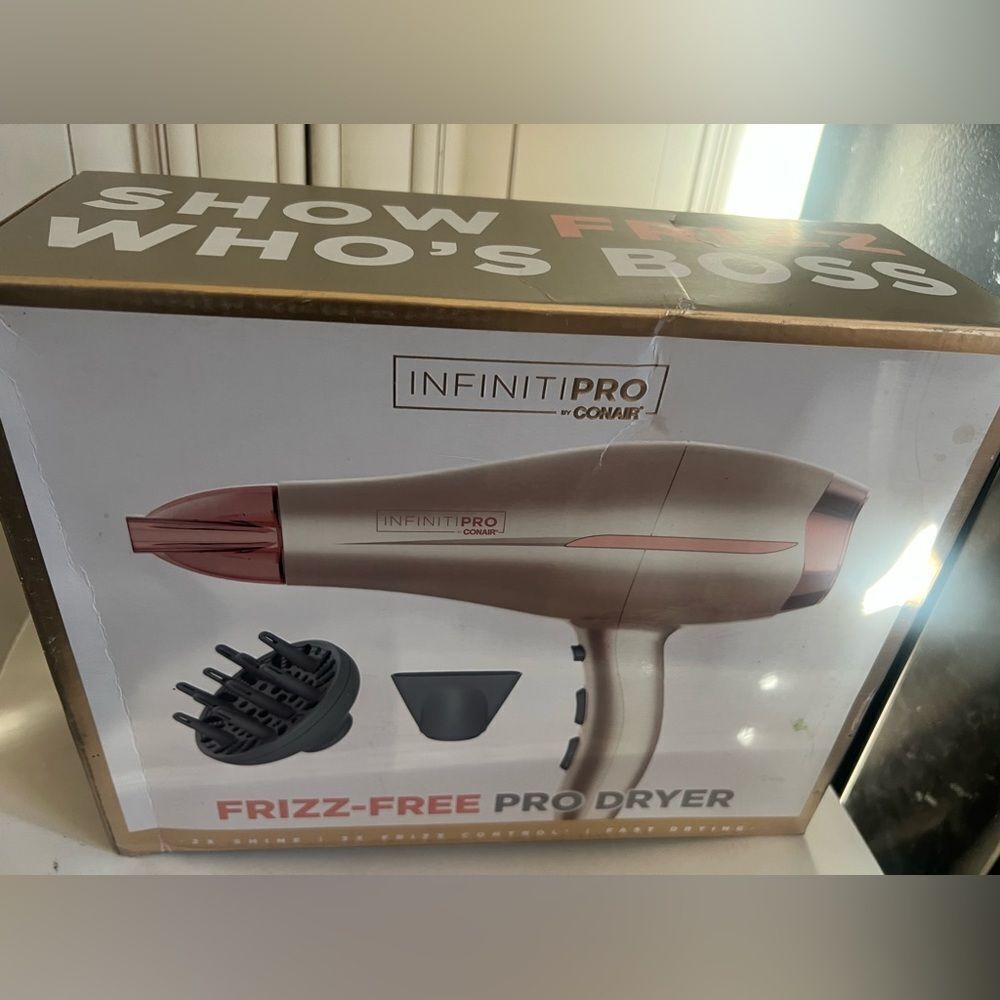 Conair InfinitiPro Frizz-Free Collection Rose Gold Hair Dryer  Model 750N